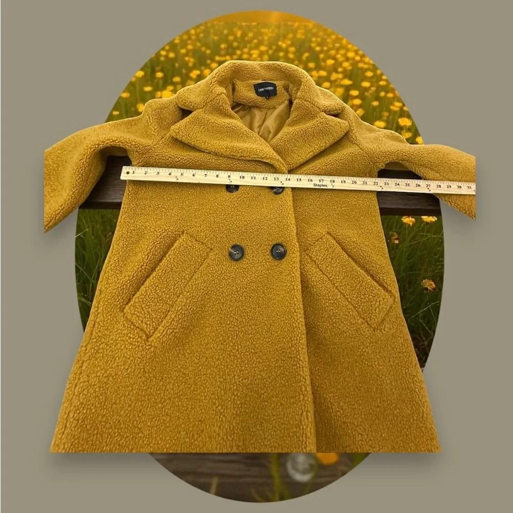 DRIFTWOOD Sherpa Coat. Size: Large 
Dark Mustard Yellow - Picture 8 of 11